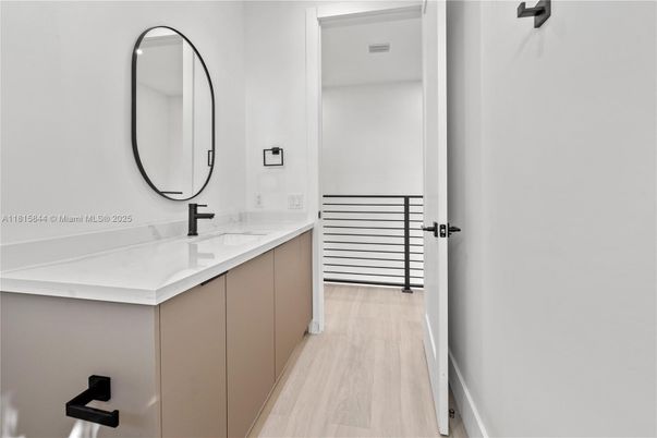 Bathroom, Dual Sink Vanities, Interior, Wood Texture Flooring