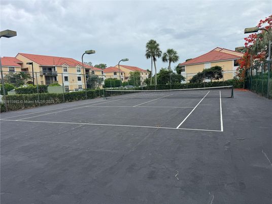 Exterior, Tennis Courts