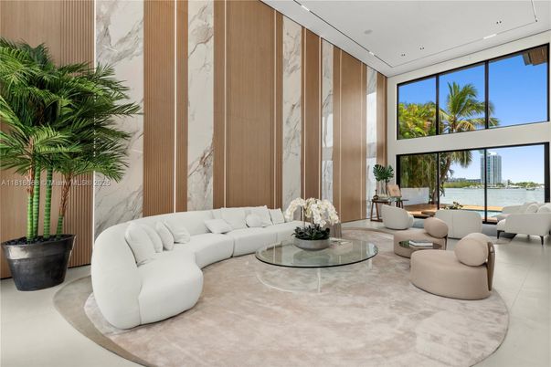 Interior, Living room, Recessed Lighting, Water