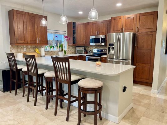 Interior, Kitchen, Pendant Lights, Recessed Lighting, Stainless Steel Appliances