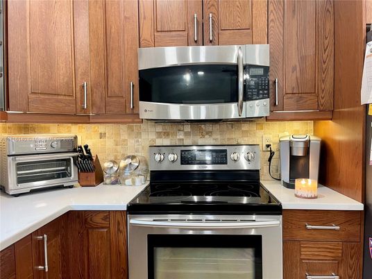 Interior, Kitchen, Stainless Steel Appliances