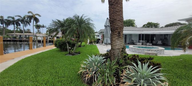 Exterior, Pool, Water