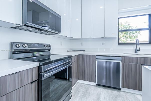 Interior, Kitchen, Stainless Steel Appliances, Wood Texture Flooring
