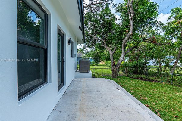 Backyard, Exterior