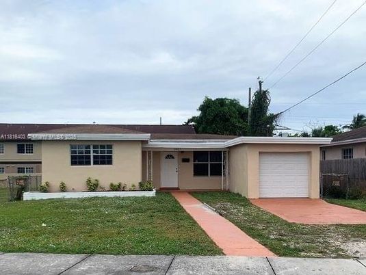 Attached, Backyard, Exterior, Facade, Ranch