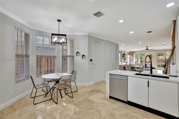 Dining room, Interior, Kitchen, Pendant Lights, Recessed Lighting