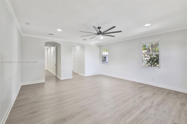 Empty room, Interior, Recessed Lighting, Wood Texture Flooring