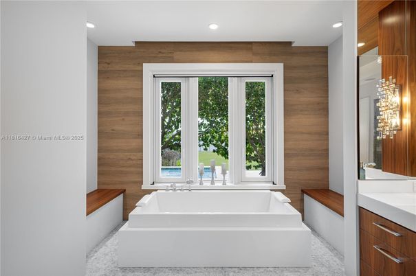 Bathroom, Interior, Recessed Lighting, Wooden Walls