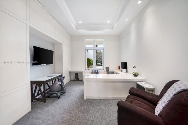 Home Office, Interior, Recessed Lighting
