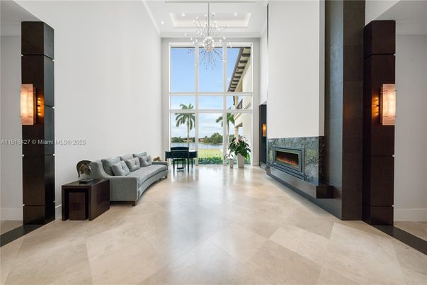 Fireplace, Interior, Pendant Lights, Piano, Recessed Lighting