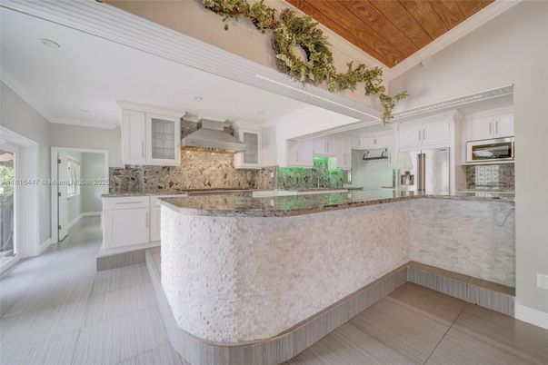 Interior, Kitchen, Recessed Lighting
