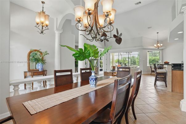Chandelier, Dining room, Interior, Recessed Lighting