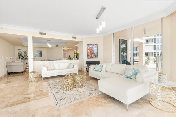 Interior, Living room, Pendant Lights