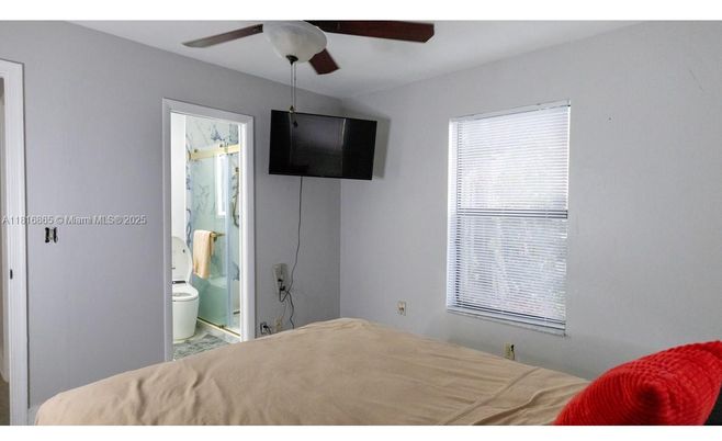 Bathroom, Bedroom, Interior
