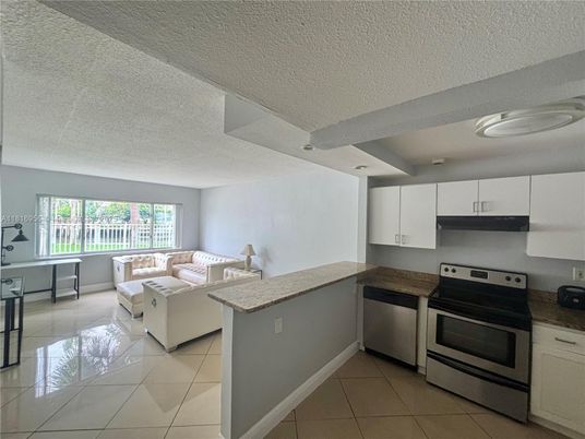 Interior, Kitchen, Living room, Recessed Lighting, Stainless Steel Appliances