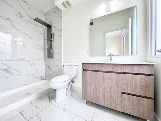 Bathroom, Interior, Marble, Marble Walls