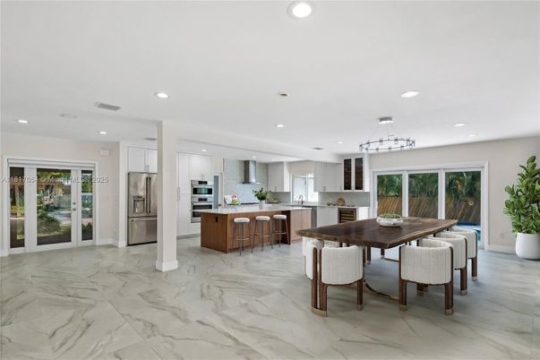 Dining room, Interior, Kitchen, Marble, Pendant Lights, Recessed Lighting, Stainless Steel Appliances