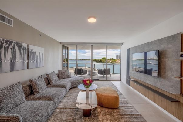 Interior, Living room, Water