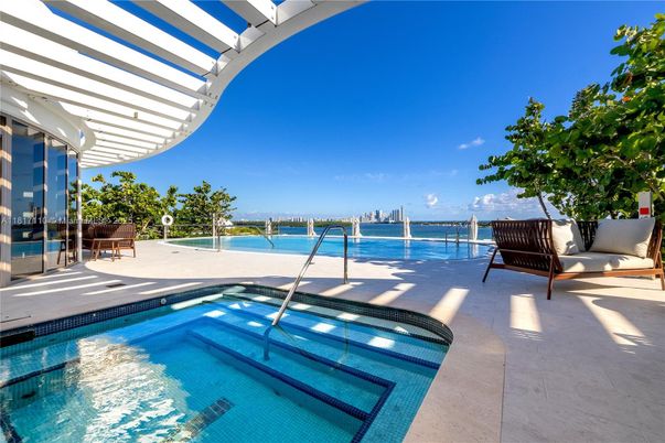 Exterior, Pool, Water