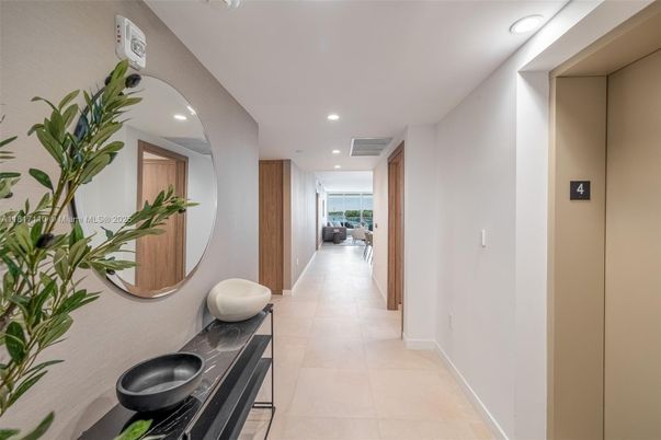 Interior, Recessed Lighting, Water