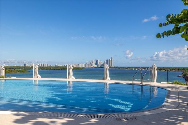 Exterior, Pool, Water