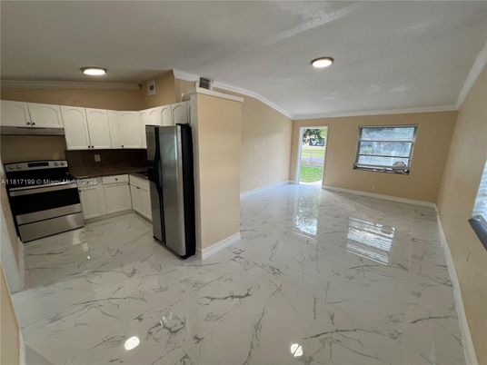 Interior, Kitchen, Marble, Recessed Lighting