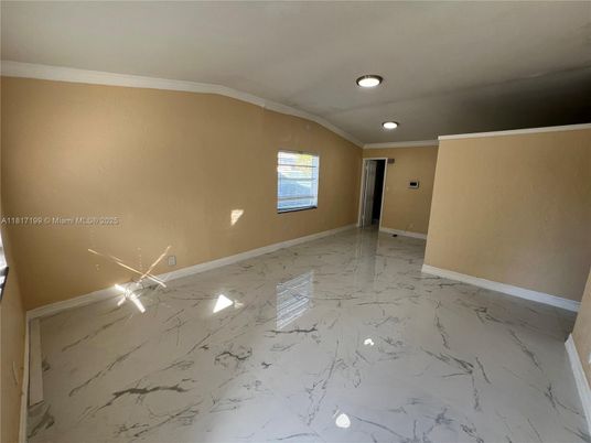 Empty room, Interior, Marble, Recessed Lighting
