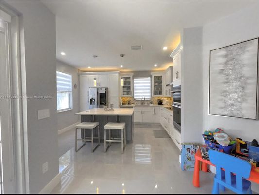 Interior, Kitchen, Pendant Lights, Recessed Lighting, Stainless Steel Appliances