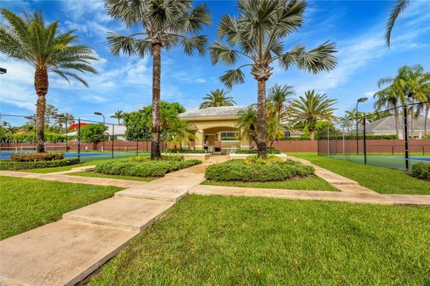 Exterior, Tennis Courts