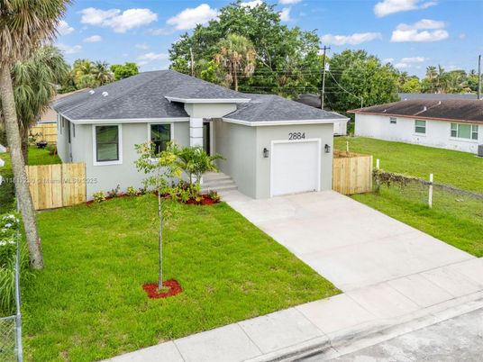 Attached, Backyard, Exterior, Facade, Ranch
