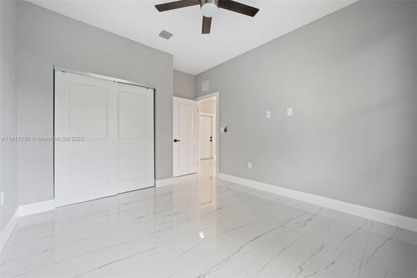 Empty room, Interior, Marble