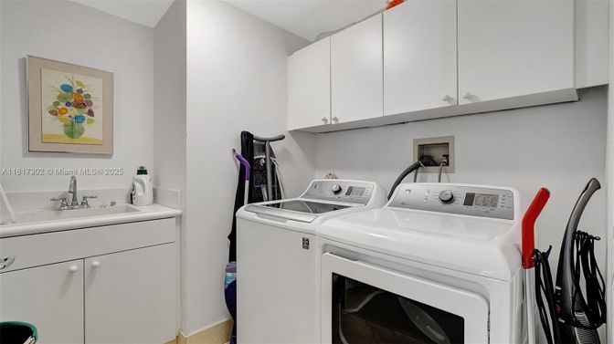 Interior, Washer