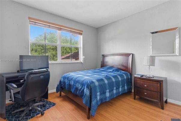 Bedroom, Home Office, Interior, Wood Texture Flooring