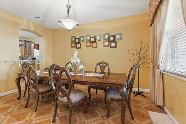 Dining room, Interior, Wood Texture Flooring
