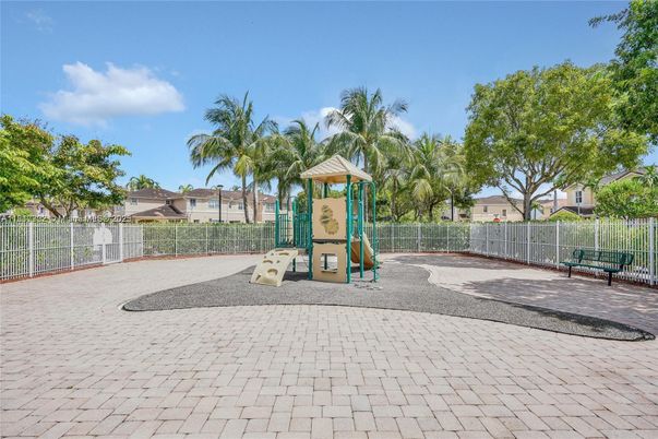 Backyard, Exterior, Playground