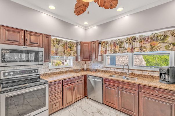 Interior, Kitchen, Marble, Recessed Lighting, Stainless Steel Appliances