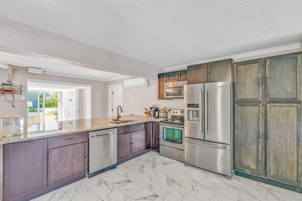 Interior, Kitchen, Marble, Stainless Steel Appliances