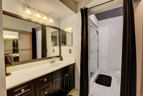 Bathroom, Interior, Marble, Marble Walls