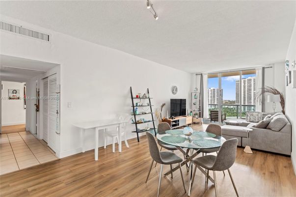 Dining room, Interior, Living room, Wood Texture Flooring