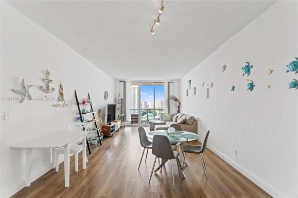 Dining room, Interior, Living room, Wood Texture Flooring
