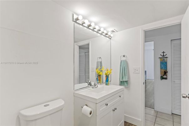 Bathroom, Interior