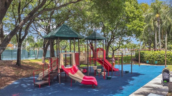 Backyard, Exterior, Playground