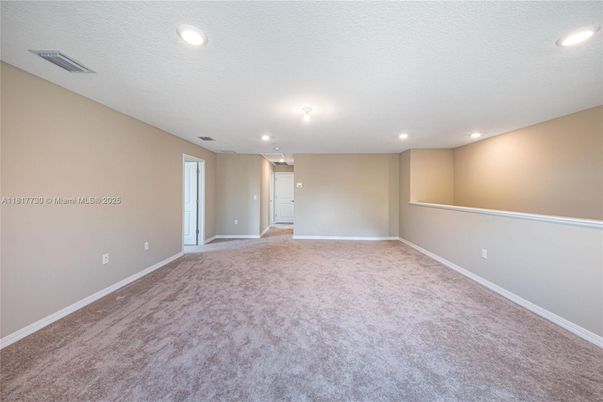 Empty room, Interior, Recessed Lighting