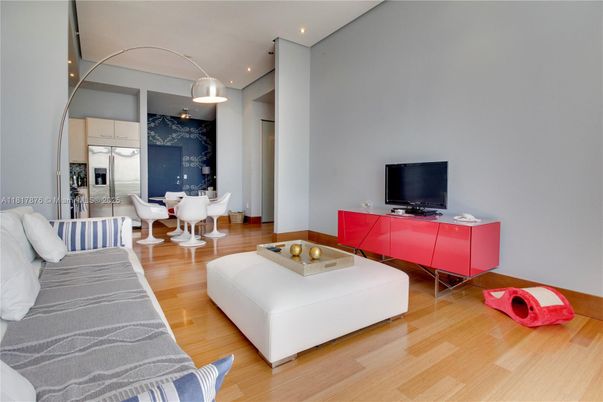 Dining room, Interior, Living room, Recessed Lighting, Wood Texture Flooring