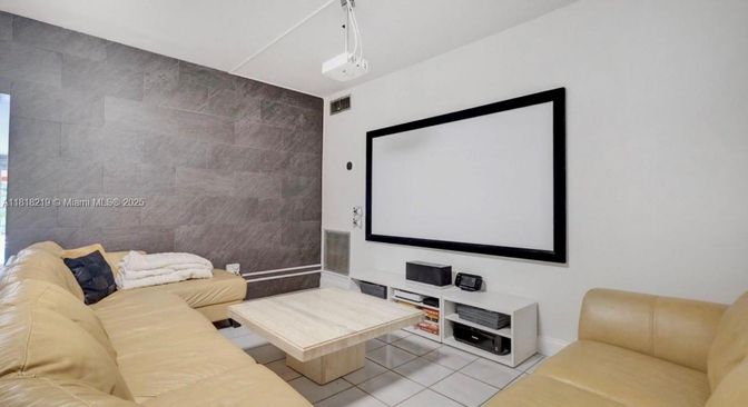 Interior, Living room, Projection Screen