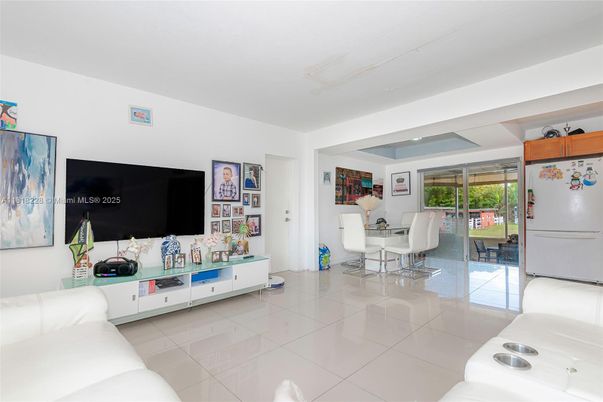 Dining room, Interior, Living room