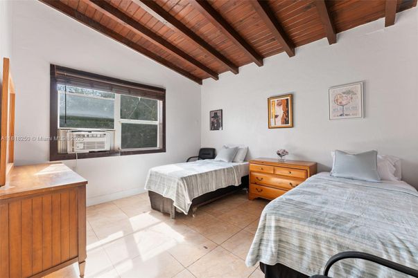 Bedroom, Interior, Wooden Beams, Wooden Ceilings