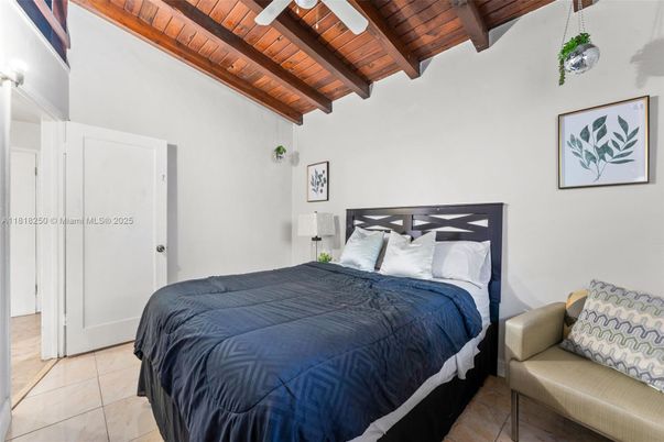 Bedroom, Interior, Pendant Lights, Wooden Beams, Wooden Ceilings