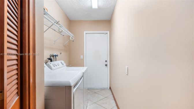 Interior, Utility Closets, Washer