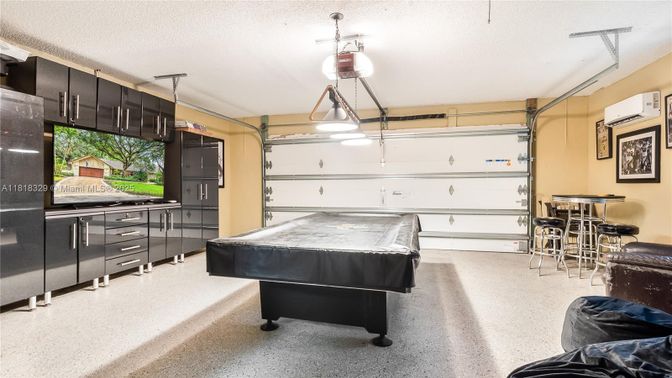 Billiard Table, Game Room, Interior, Pendant Lights